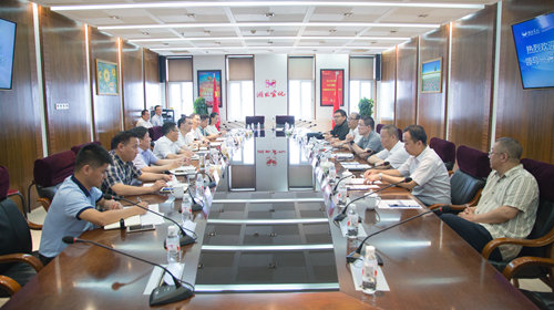 中核五公司總經理趙晨曦一行到訪宜化集團(圖1) 中核五公司總經理趙晨曦一行到訪宜化集團(圖1)