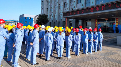 宜化集團安全警示日:深刻吸取教訓 堅守安全底線(圖5) 宜化集團安全警示日:深刻吸取教訓 堅守安全底線(圖5)