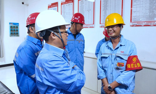 王大真一行到內蒙片區現場辦公(圖2) 王大真一行到內蒙片區現場辦公(圖2)