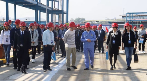 宜化集團召開多元醇客戶商務洽談會(圖3) 宜化集團召開多元醇客戶商務洽談會(圖3)