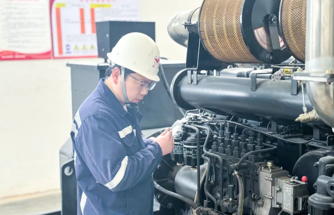 宜化礦業(yè)郭倉(cāng)健：滿腔熱愛(ài)向機(jī)電，一片初心為礦山(圖2)